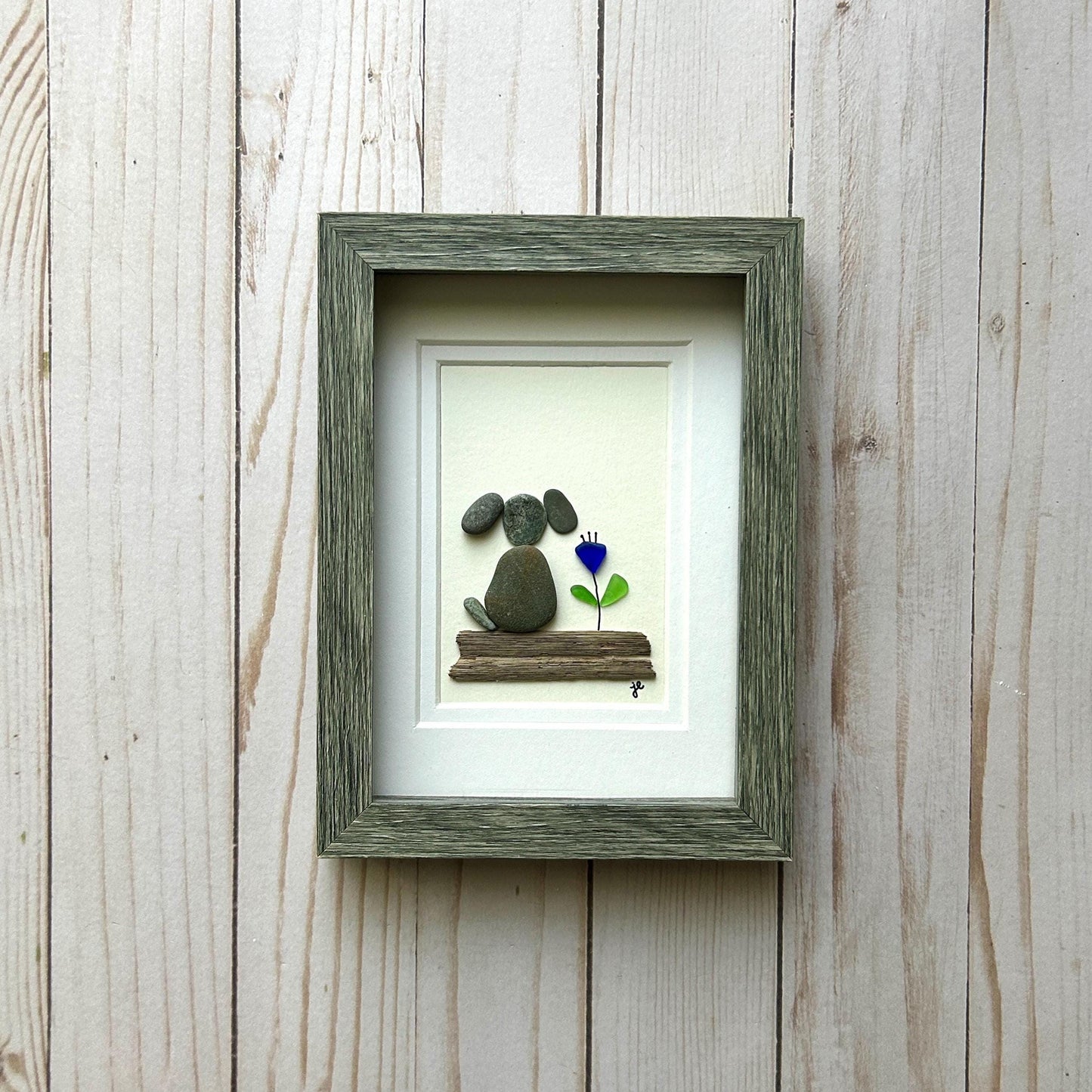Beach Pebble Dog and Sea Glass Flower - 5-in x 7-in